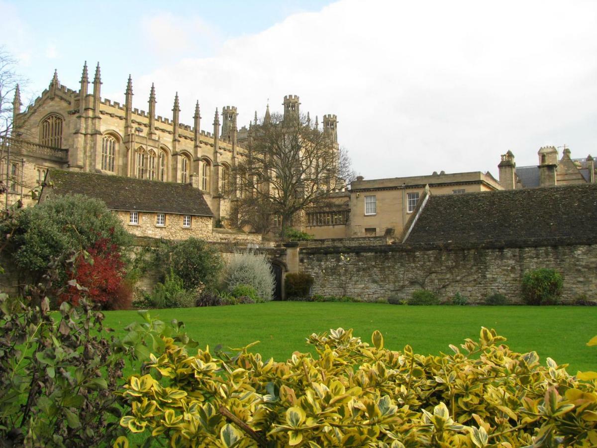 An Entire 2Bed, Headington, Oxford Apartment Екстериор снимка