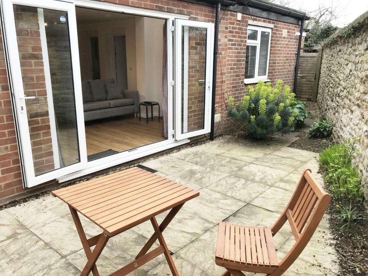 An Entire 2Bed, Headington, Oxford Apartment Екстериор снимка